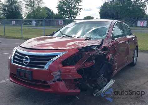 2013 Nissan Altima 2.5 Sl z USA, uszkodzony, nr VIN 1N4AL3AP3DN571568